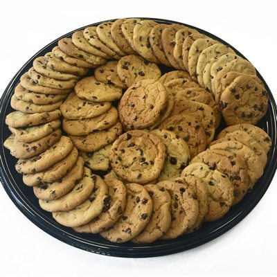 https://sfcateringcompany.com/wp-content/uploads/2015/04/chocolate-chip-cookie-tray.jpg